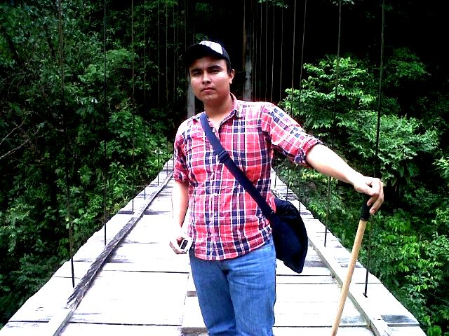 Victor Efrén Roldán Linares