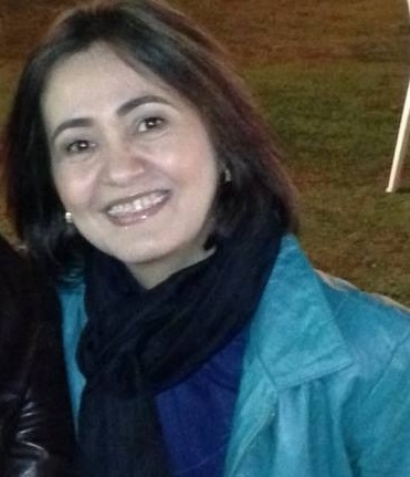 Claudia Maria Apolinário Bulhões