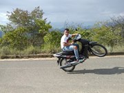 Crìsthíàn Dánìél Labrador Leon