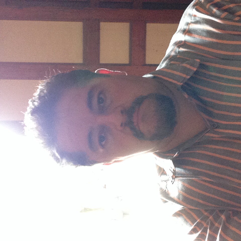 Víctor Manuel  Guerrero Grapain