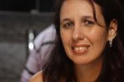 Claudia Regina Coelho  Almestar