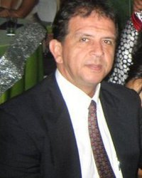Gustavo Adolfo  Holguín González  