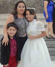 Elizabeth  Samaniego