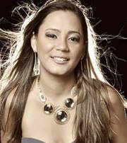 Kennia  Facundes