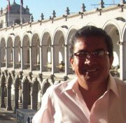 Víctor Hugo  Sanjinés Díaz