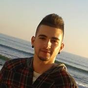 Tiago  Tomás