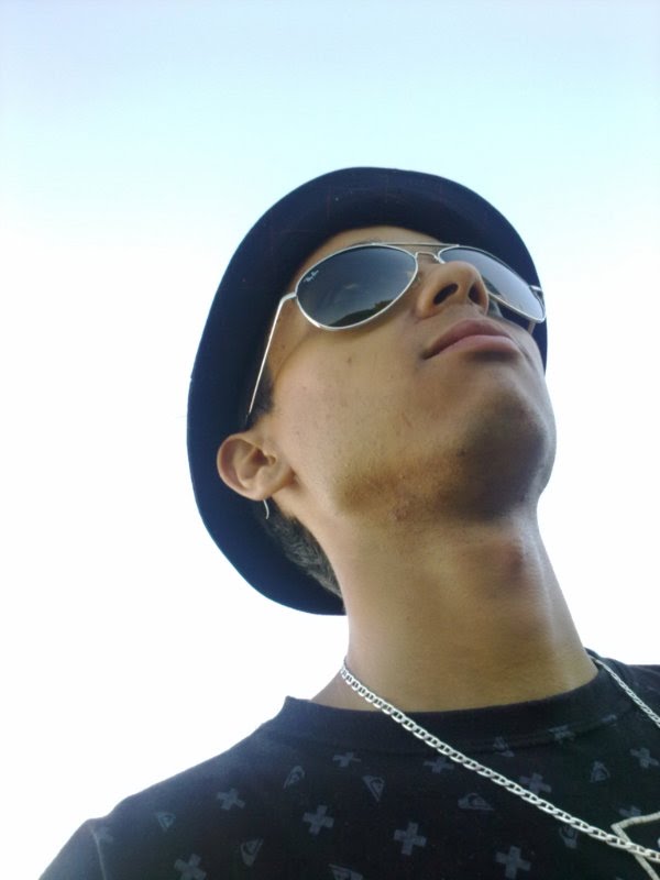 Tiago  Tavares siqueira 