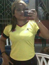 La Chica Leo  Gelychar