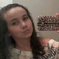 Fernanda Paes Almeda