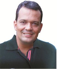 Osvaldo  Mendonça