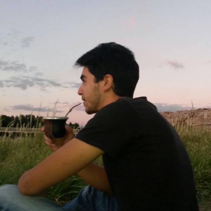 Mauro Maximiliano quiroz