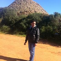 Omar  Aek