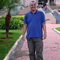 Carlos Roberto Machado