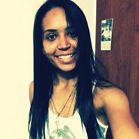 Professora Suelen  Vasconcelos