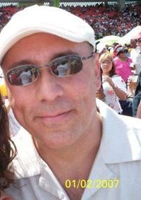 Luis  Saez