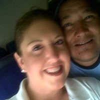 Elizabeth  Escarzaga