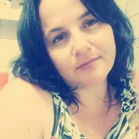 Adriana  Flores de Oliveira