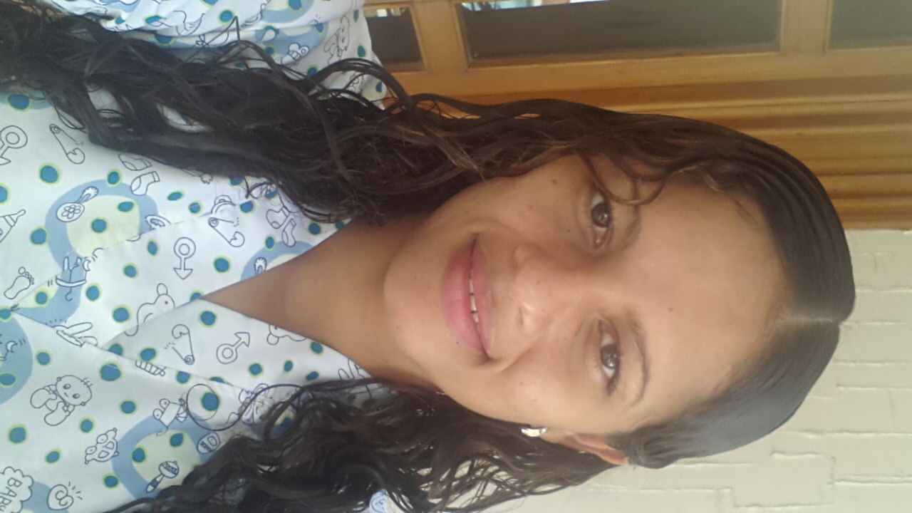 Janis Paola  Angulo Rojas