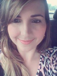 Vania  Hilda Schmitt