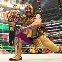 Edward  De Los Santos Carrillo