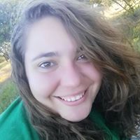 Karoline  Milhomem