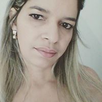 Adriane Pereira Estolano